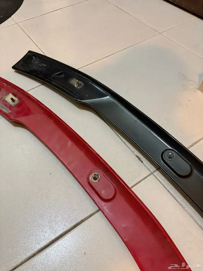 للبيع جناح كمارو من 2010 الى 2013 1