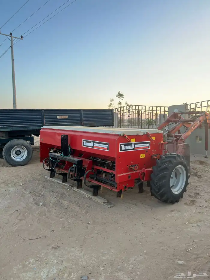 بذاره توم وحصاده و نثاره معدات زراعيه 0