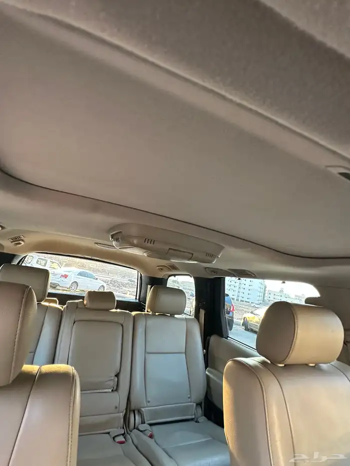 تويوتا اسكويا 2013 ابيض ليمتد دبل فل كامل اعلى مواصفات 19