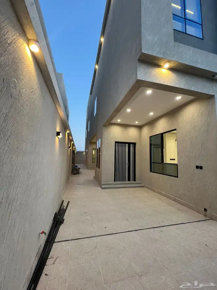 دبلكسات للبيع حي الشعله واحه الشرقيه 3