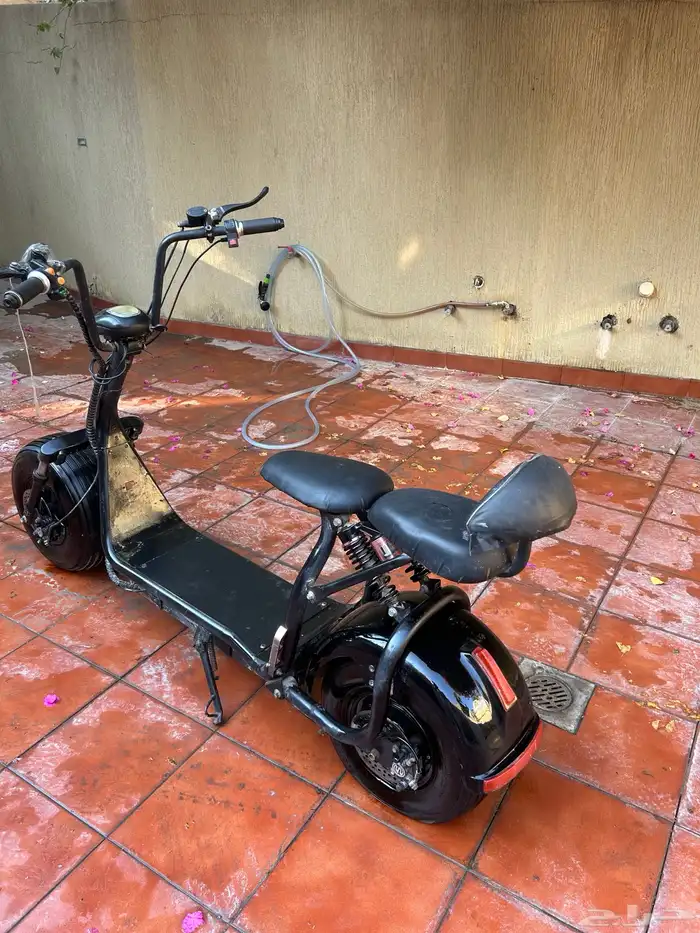 للبيع سكوتر هارلي حجم كبير 1