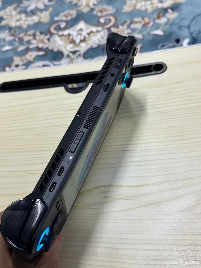 rog ally x اسوس روج الي اكس شبه جديد 2