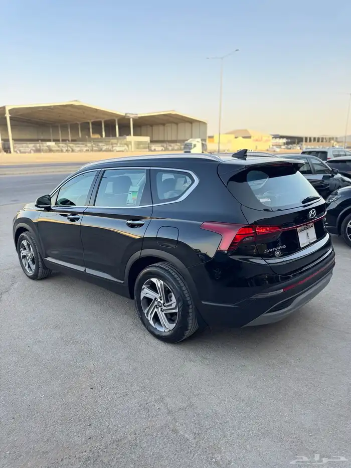 للبيع هيونداي سنتافي 2024 نص فل 4 سلندر دبل 4