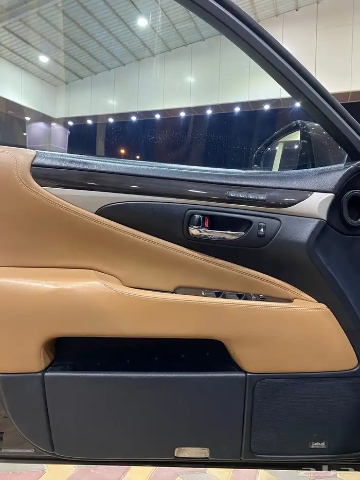 لكزس LS 460 المديل 2014 العدد 293 الف 7