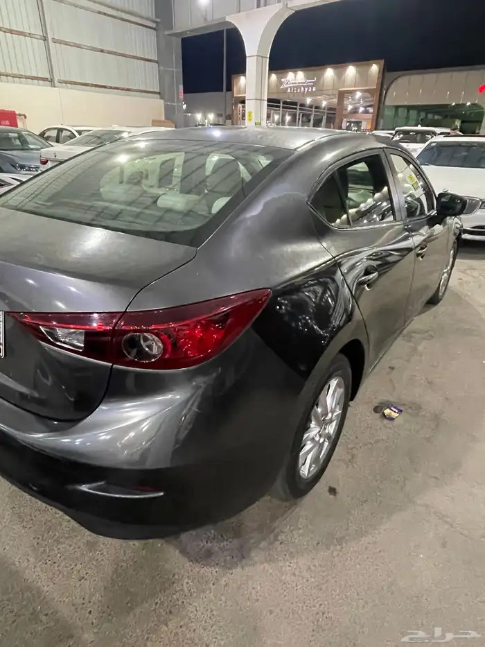 مازدا 3 2019 مخزنه 7