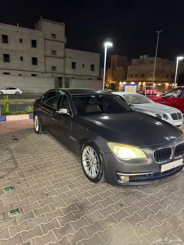 بي ام 730 2013 7