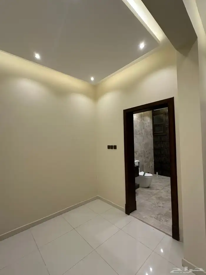 للبيع فلل دوبلكس موقع مميز بخميس مشيط 17