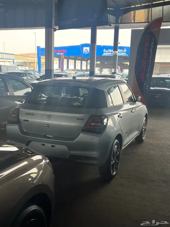 سوزوكي سويفت GLX 1