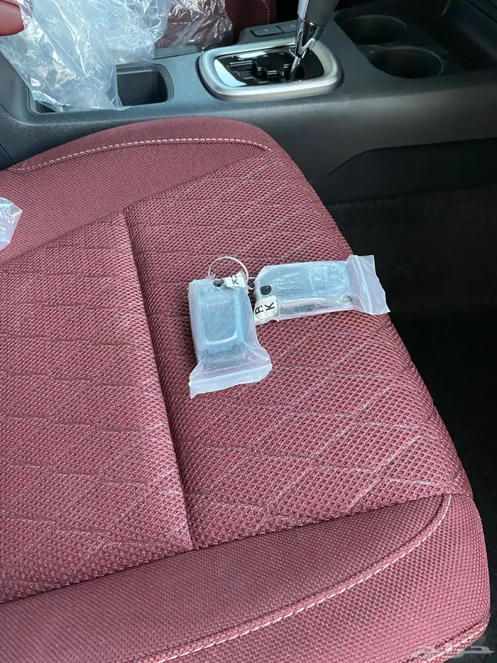 تويوتا هايلوكس بنزين تماتيك دبل سعودي 2025 بطاقه جمركيه 11