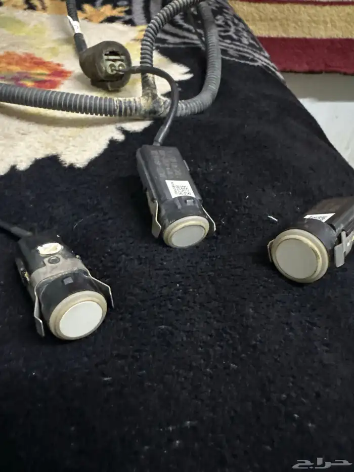 حساس صدام خلفي كامري 2017 0