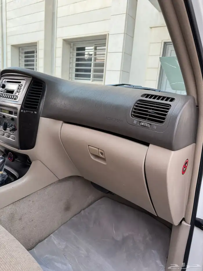 للبيع لاندكروزر 2006 GXR تماتيك 63