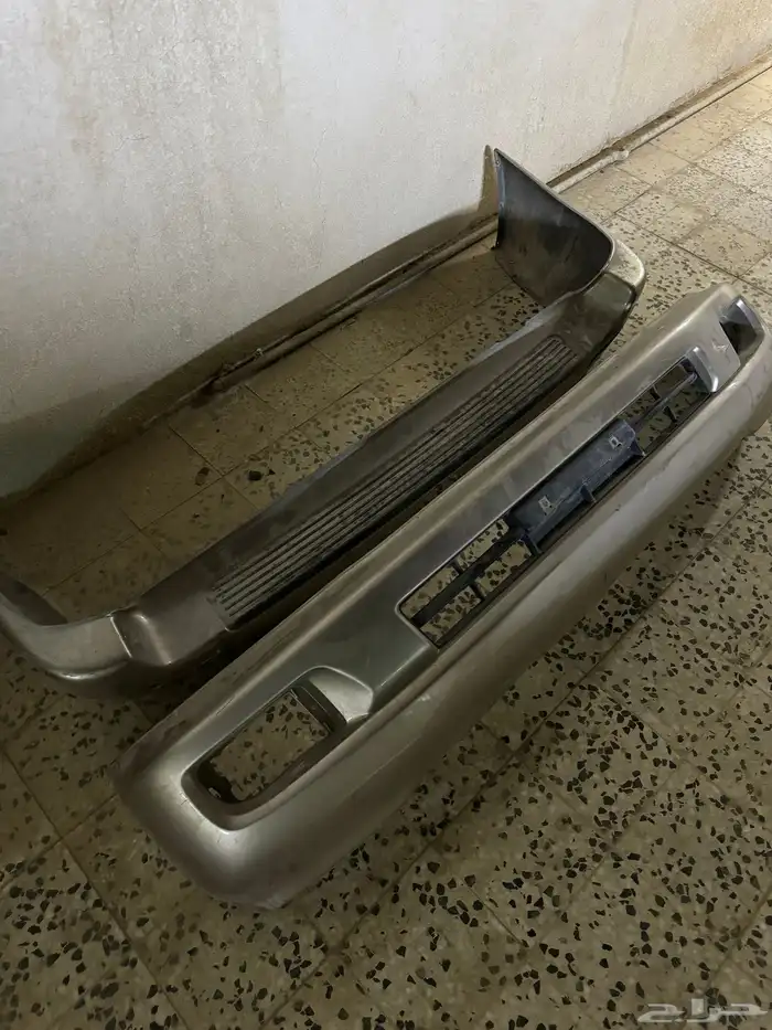 صدامات لاندكروزر 2007 مع ازياق وكاله 0