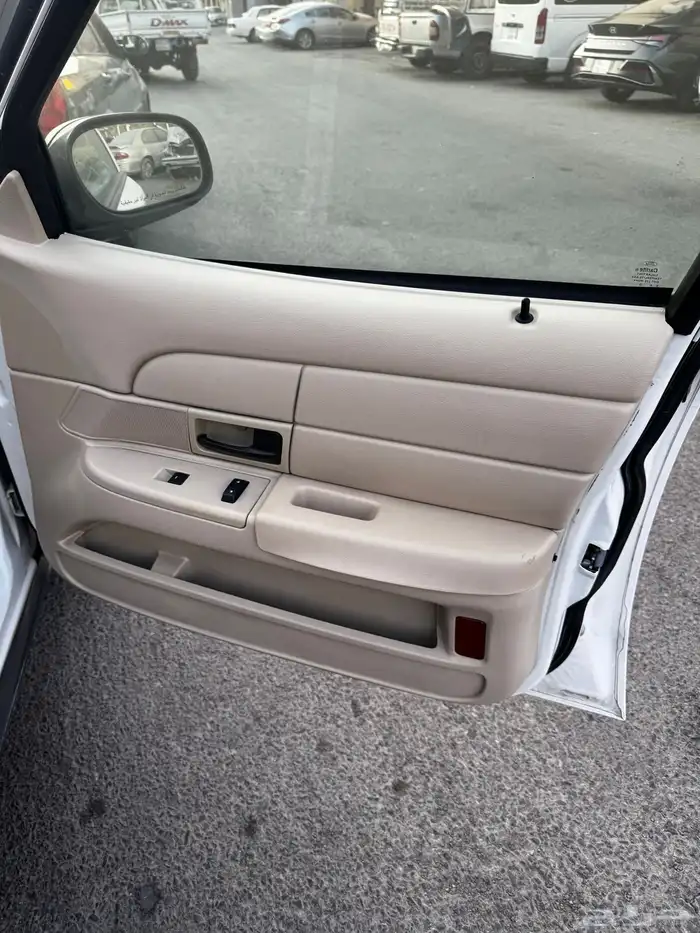 فورد حكومي 2010 عرض لمدة ثلاث أيام ب15000 11