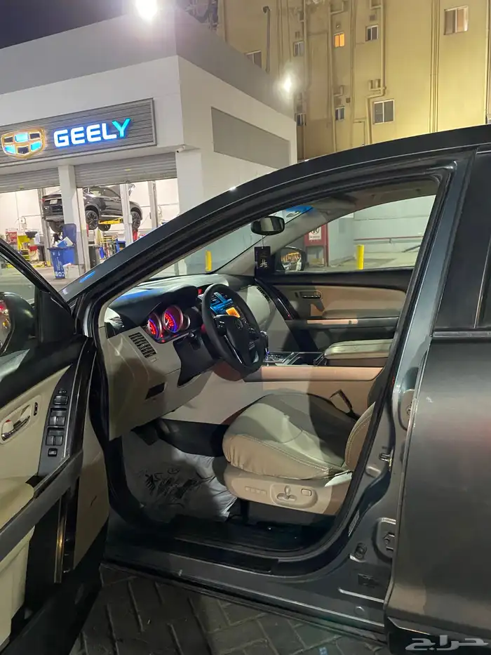 جيب مازدا 2010 فل نظيف 7