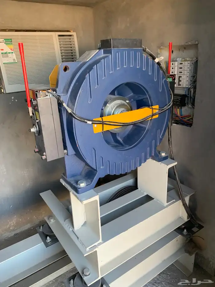 صيانه اعطال برمجه المصاعد والسلالم الكهربائية 1