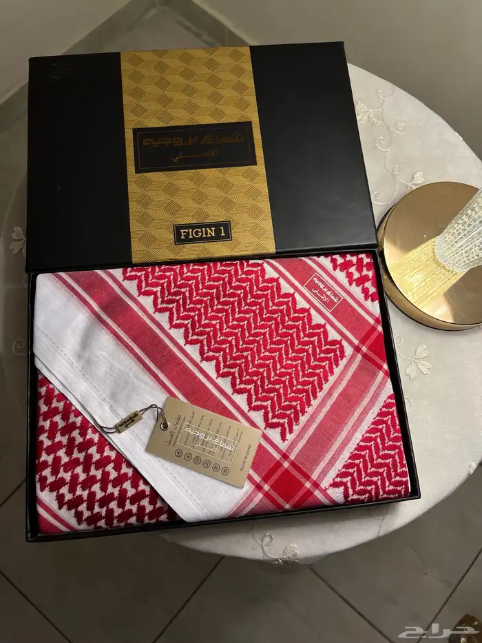 بروجيه دم الغزال احمر غامق 0