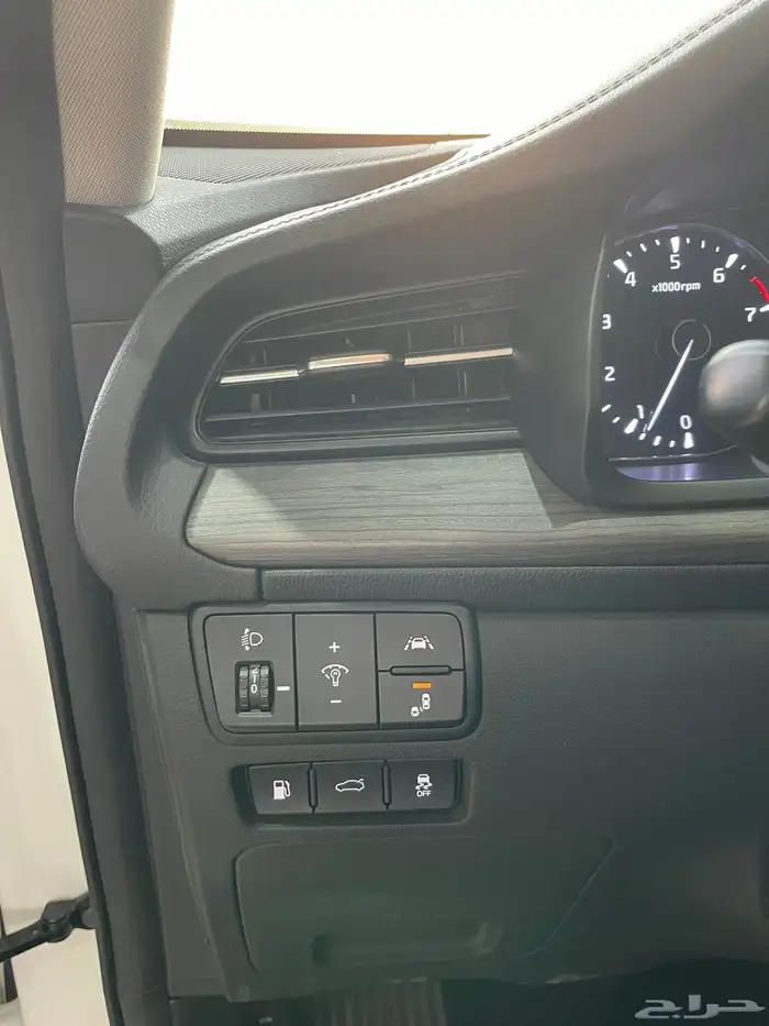 كيا كادينزا 2021 سقف بانوراما داخلي بيج ( بنزين) 2.5L 19