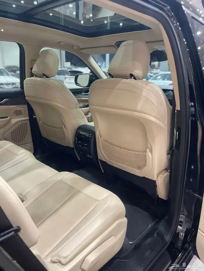 جيب جراند شيروكي 2021 - لمتيد لارج نظيف جدا 14