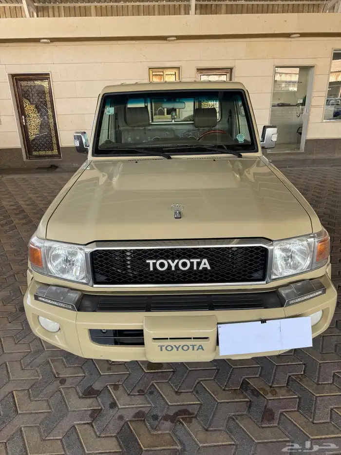 تويوتا شاص فل بريمي موديل 2016 5