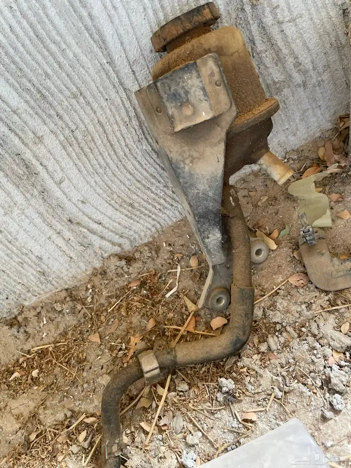 قطع غيار تشليح نيسان اكستيرا 2012 34