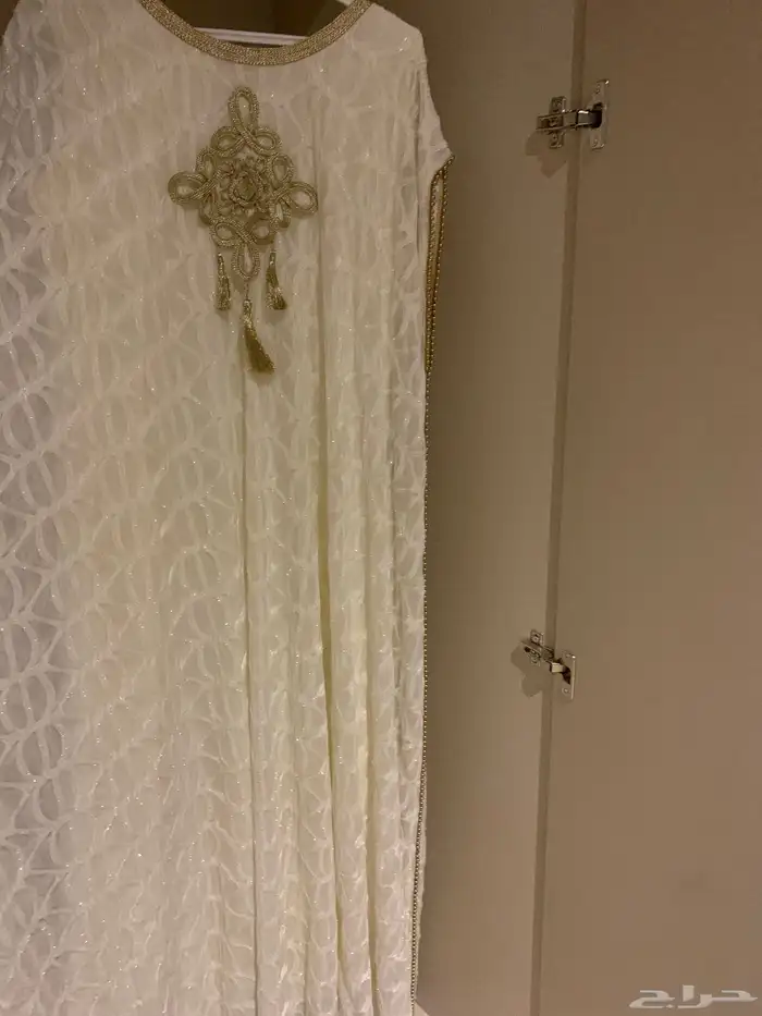 جلابية مقاس L غير ملبوسه 1