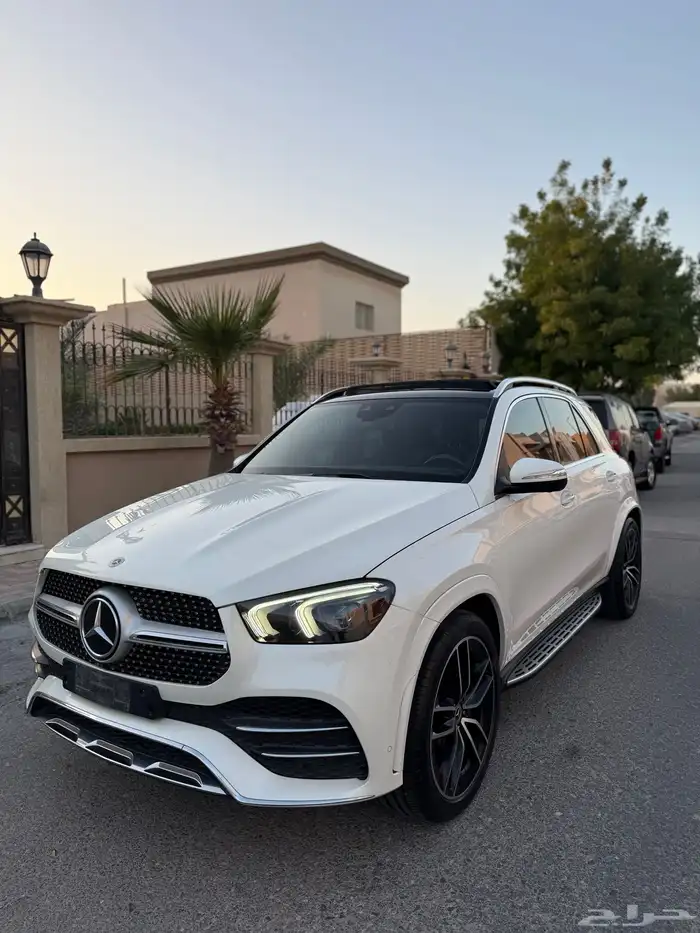 مرسيدس GLE450 موديل 2022 بحاله الجديده 1