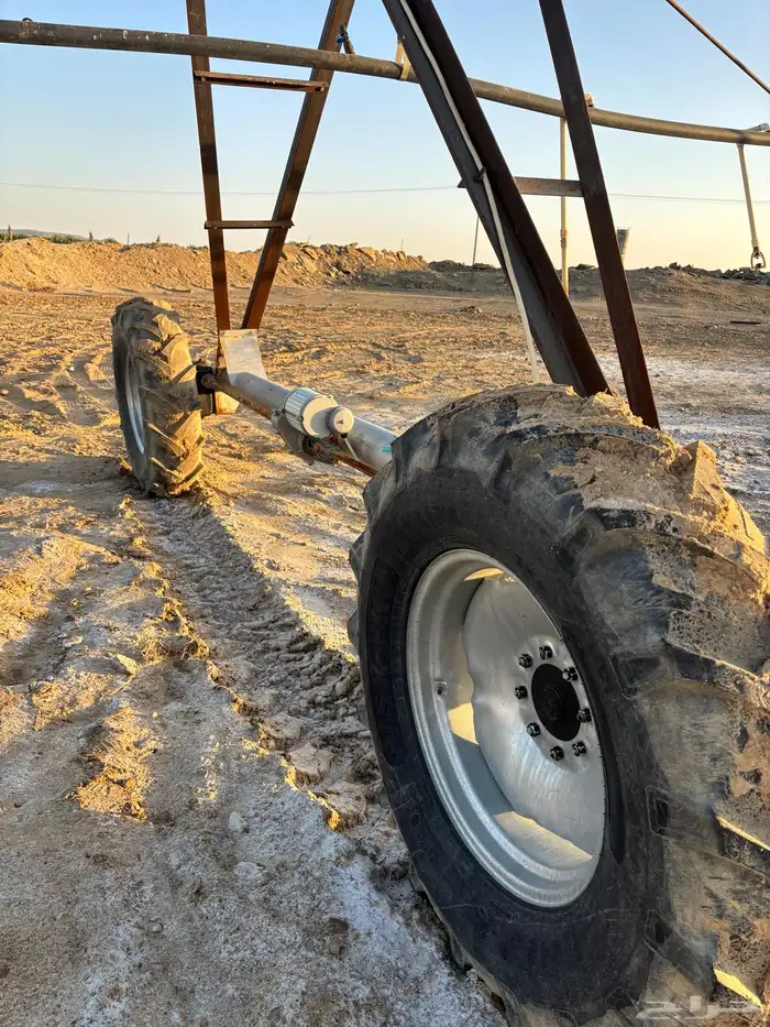 برج ووصلة محوري للبيع 3