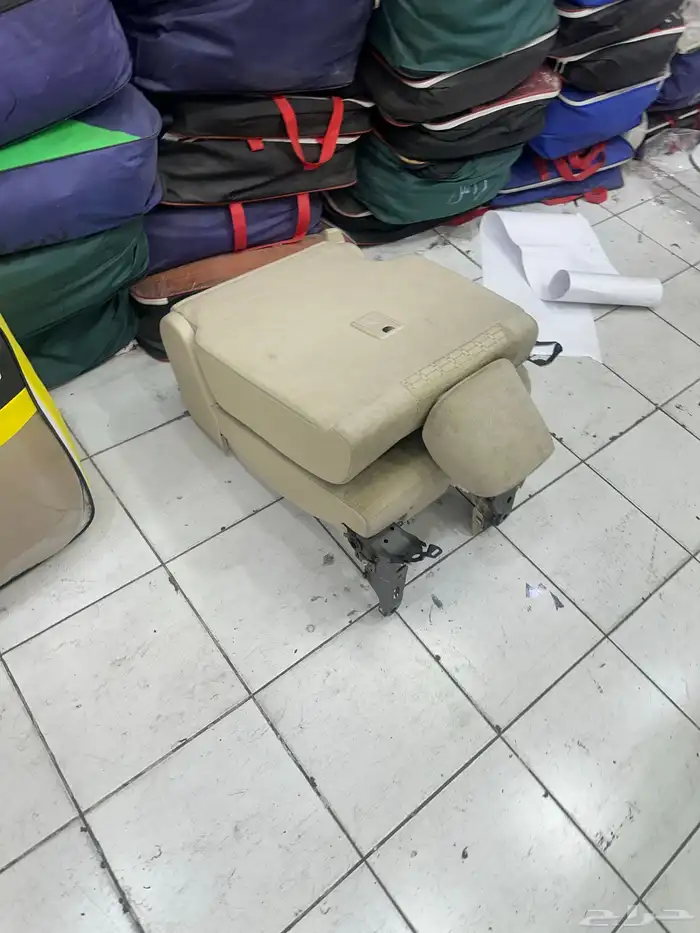 مراتب لاندمروزر موديل 2022 2