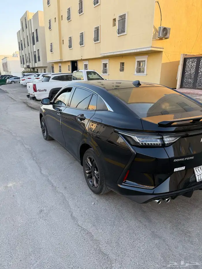 للتنازل سيارة دونغ فينج 0