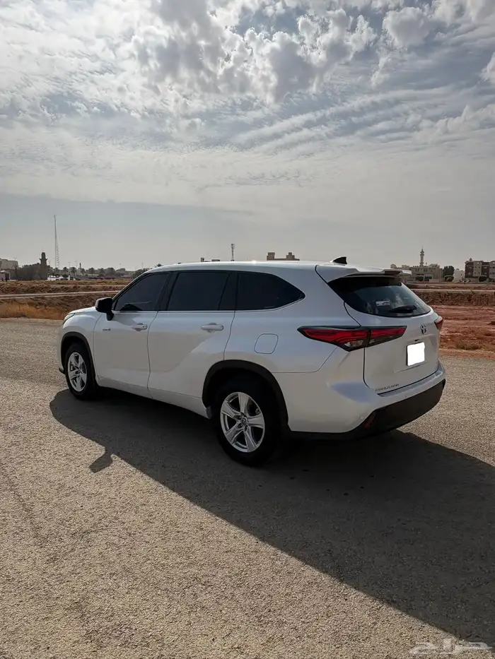 هايلاندر 2023 4