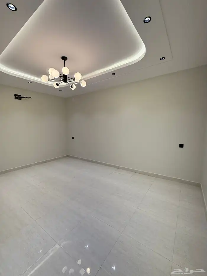 للبيع روف علوي بملحق وشقه ارضيه ببايكة سيارة ف احد رفيده. 11