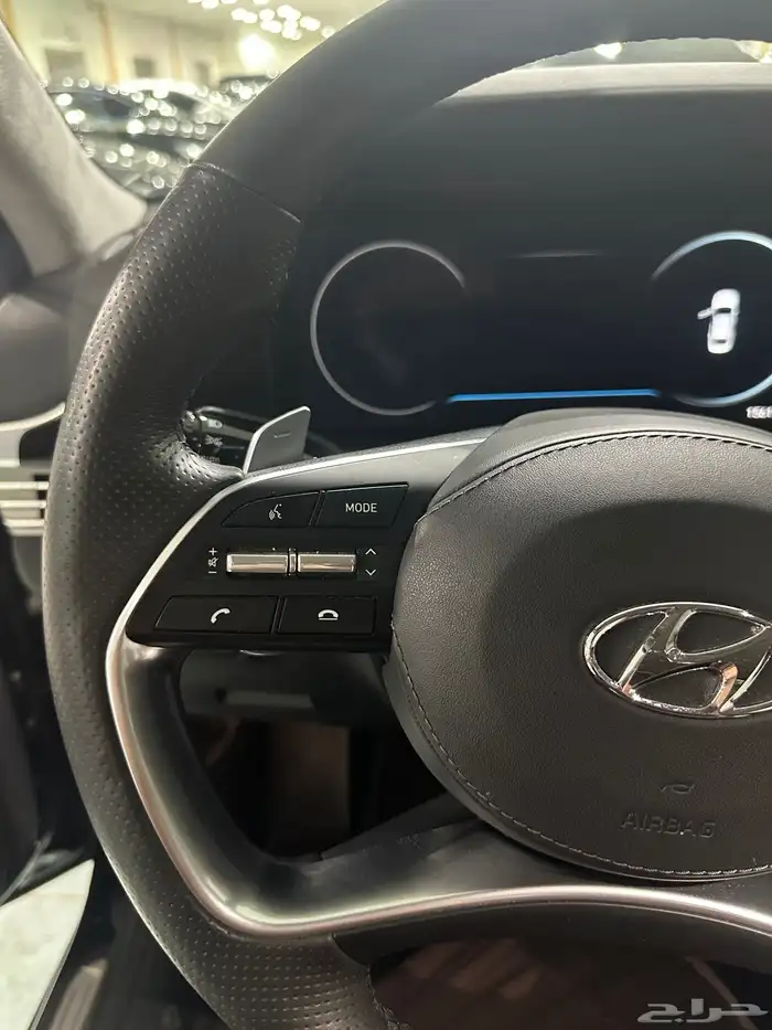 هونداي ازيرا 2022 بنزين 6 سلندر 9