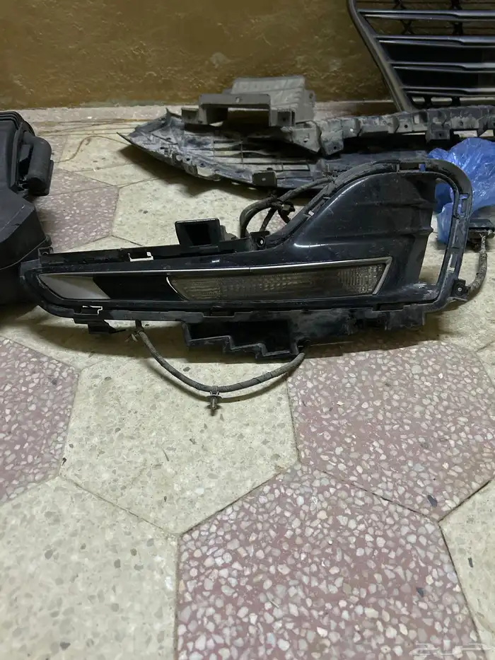 قربه هواء مكينه وكشاف تحت يسار أزيرا 2018 إلى 2020 شبك اصلي 1