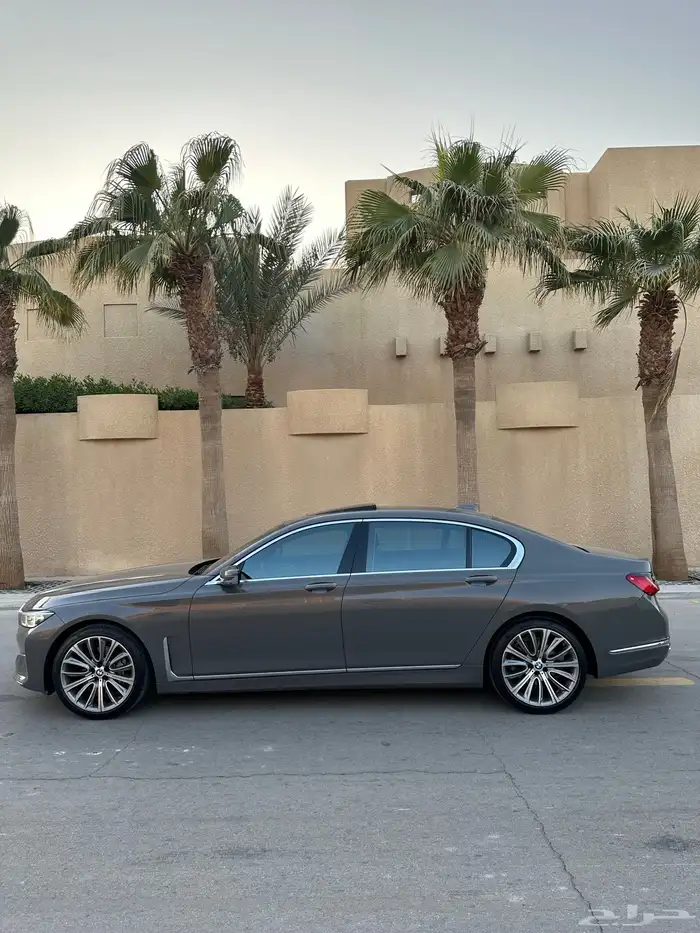 بي ام 730 ماشي 55 الف بحاله الوكاله اسمنتي 10