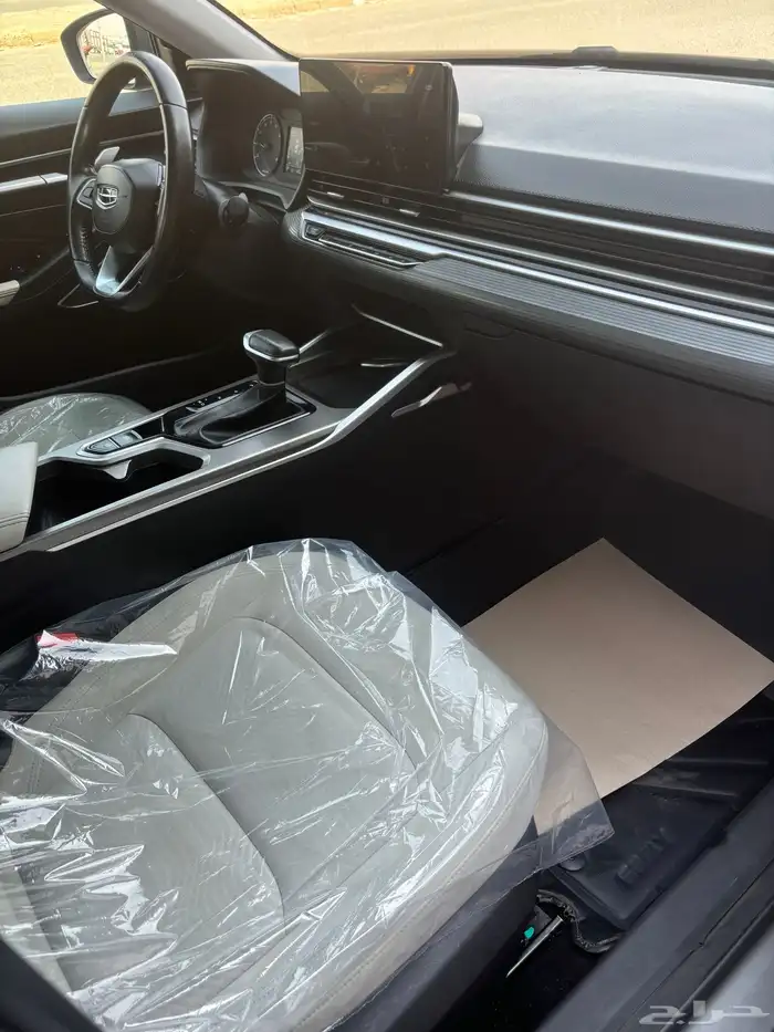 جيلي اميجراند 2024 8