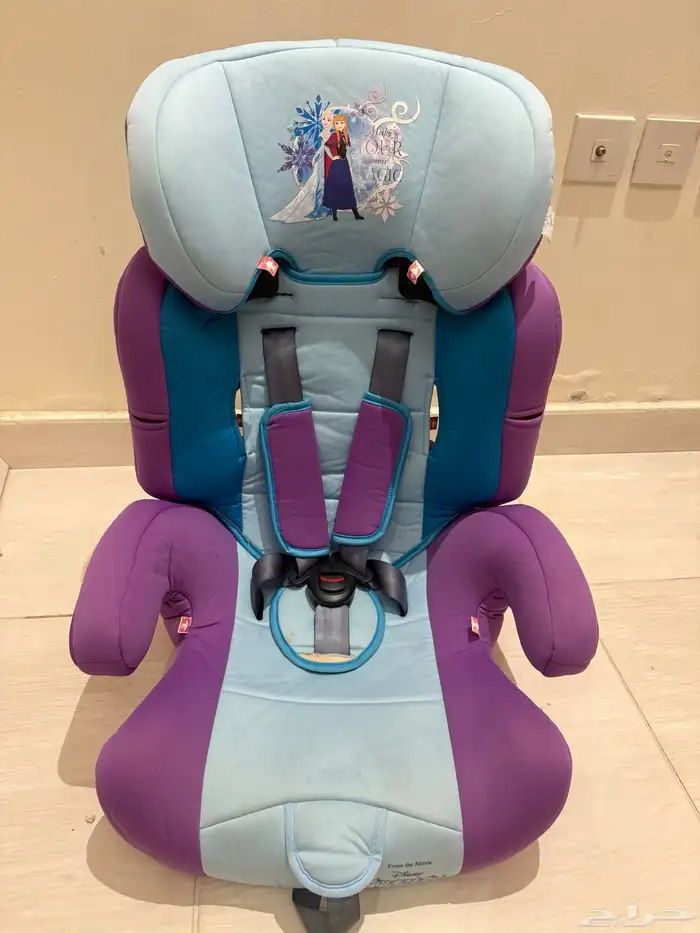 مقعد طفل بالسيارة كار سيت بناتي 0