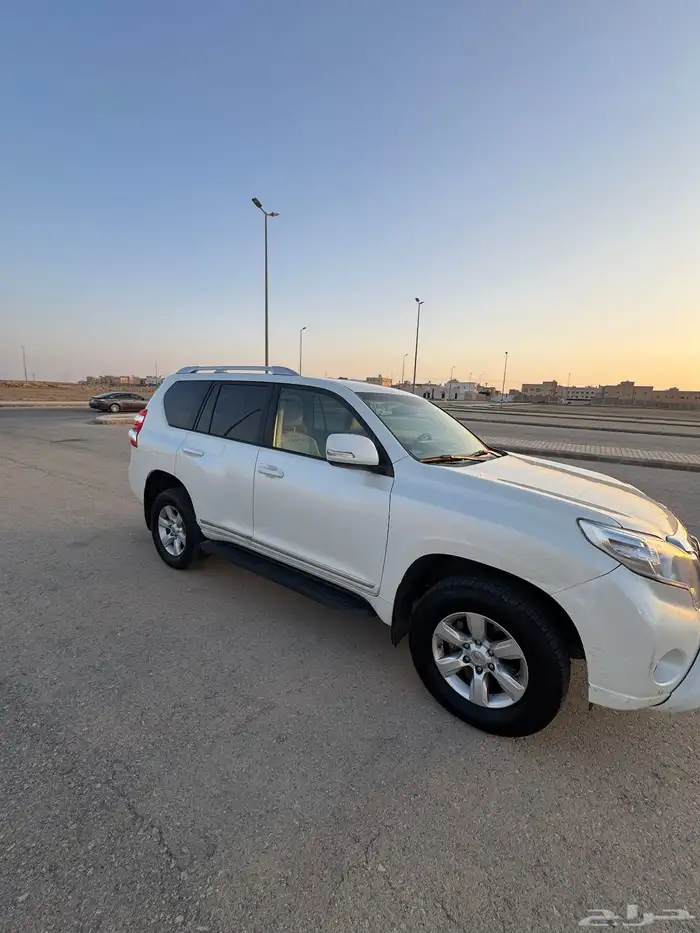 برادو نصف فل للبيع نظيف مالك اول 2