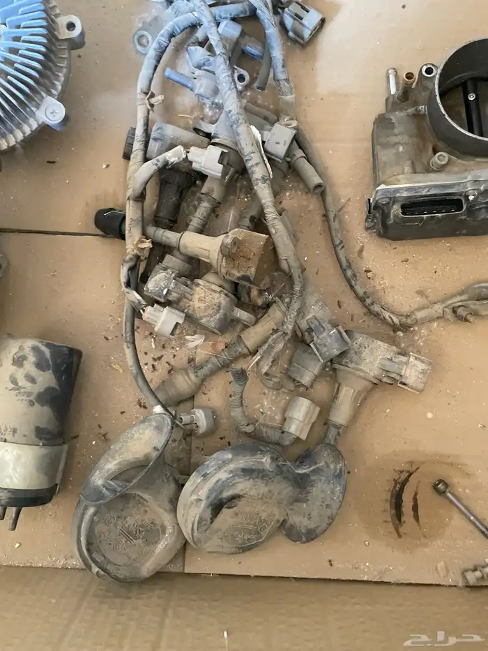 قطع غيار تشليح نيسان اكستيرا 2012 37