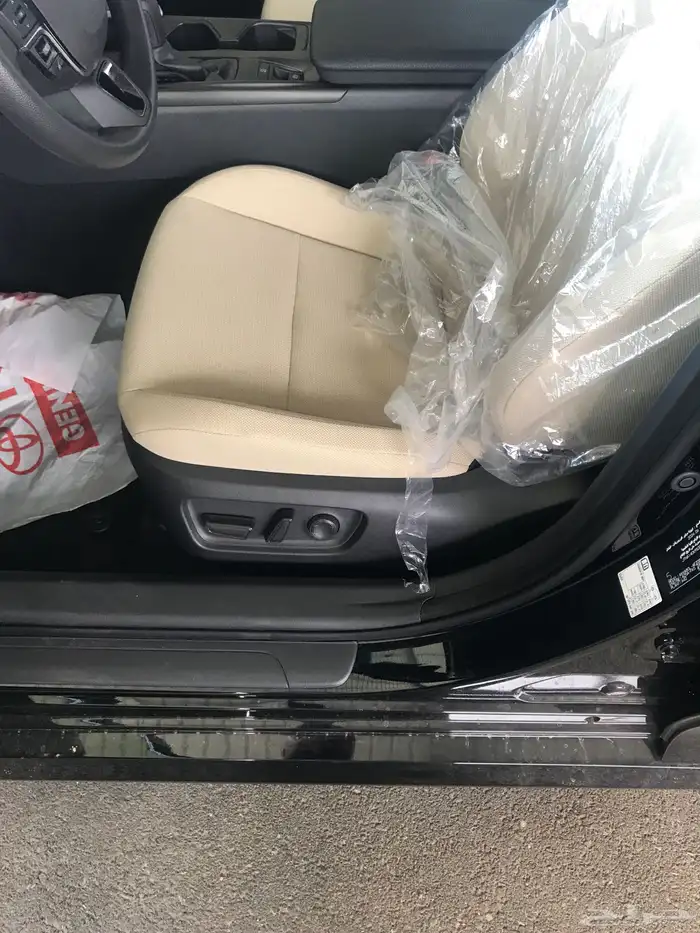 تويوتا كامري E سعودي موديل 2025 بنزين 20