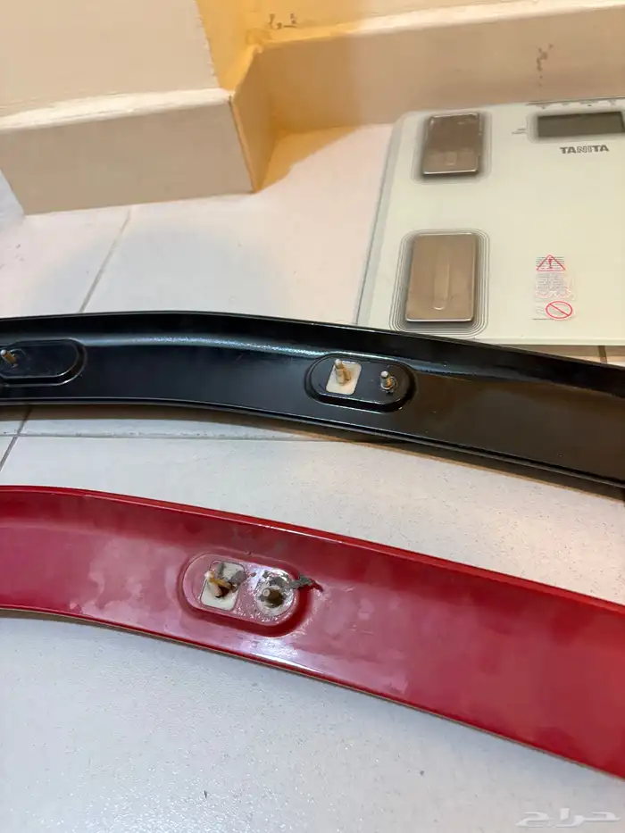 للبيع جناح كمارو من 2010 الى 2013 5