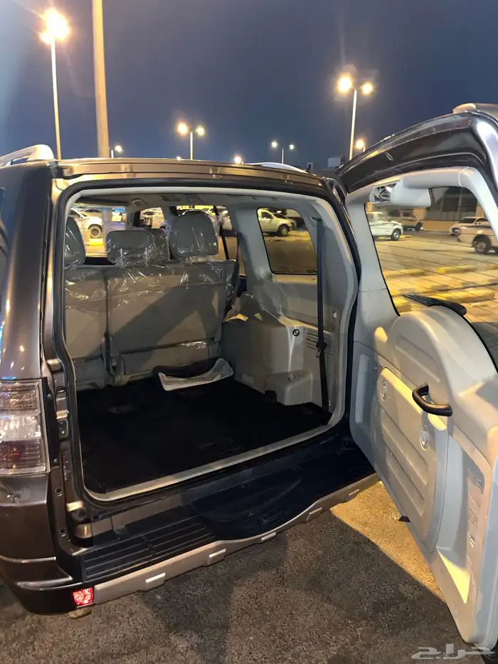 متسوبيشي باجيرو 2012 5