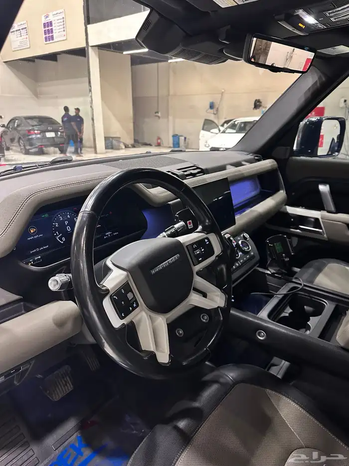 ديفندر 2021 SE X Dynamic p400 5