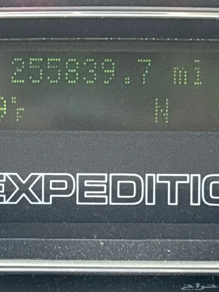 فورد اكسبديشن 2010 قصير سعودي نص فل XLT بدون دبل 24