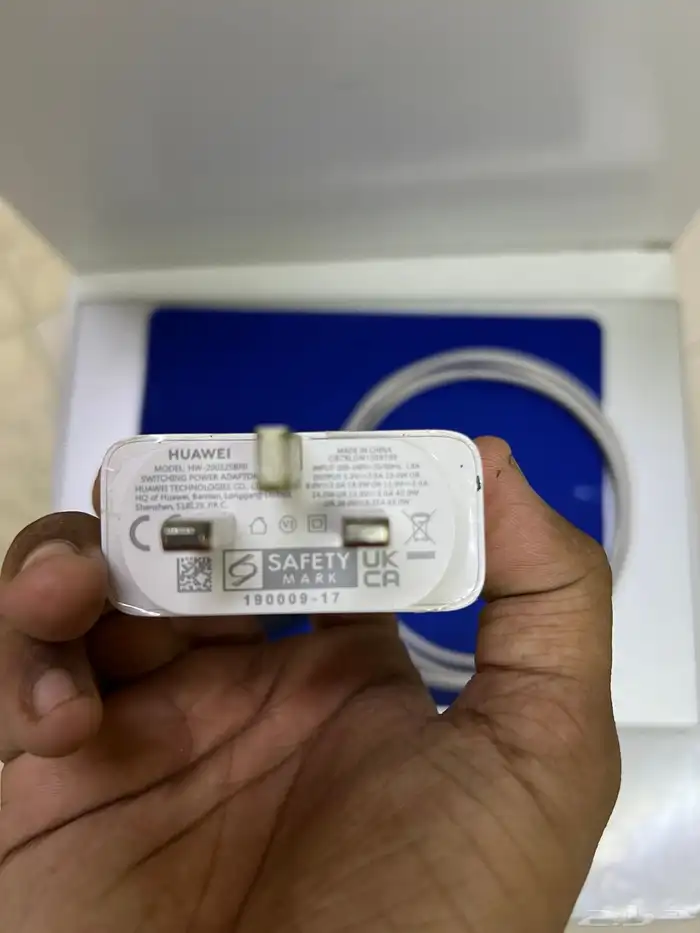 لابتوب هواوي ميت بوك 8