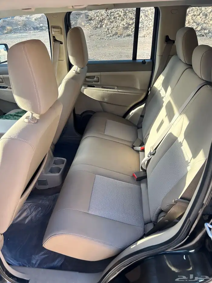 جيب شروكي لبيرتي2008 4