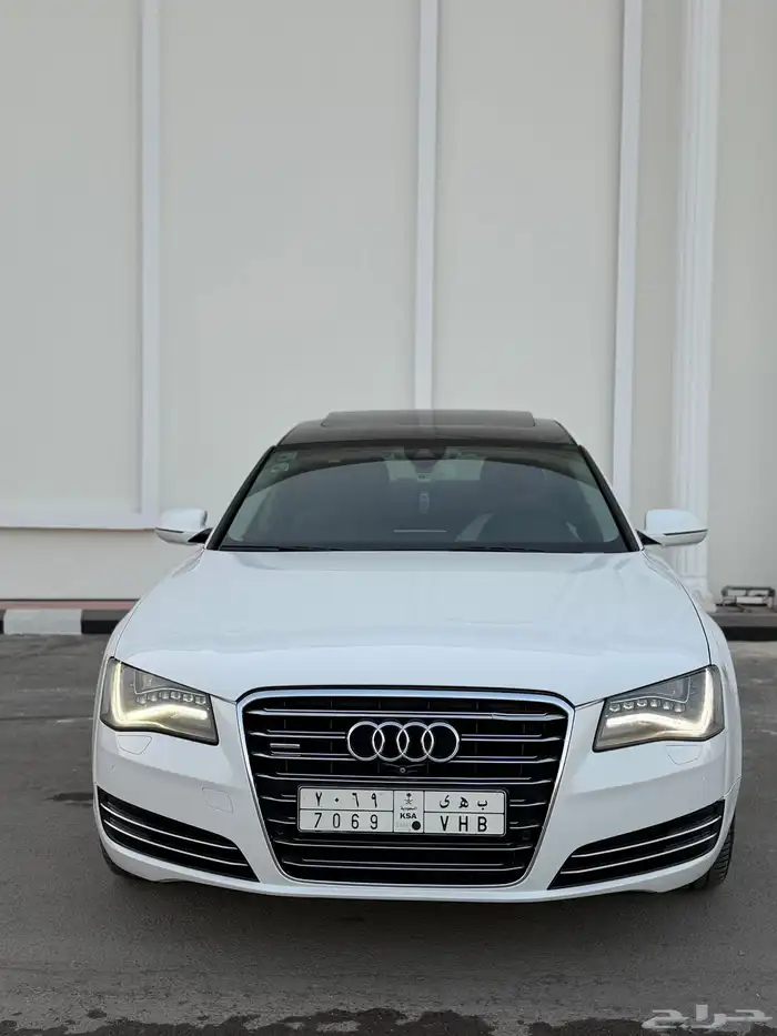 اودي 2012نضيف A8 0