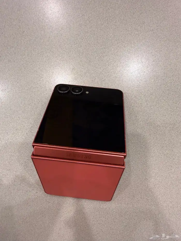 جوال سامسونج زد فليب7 4