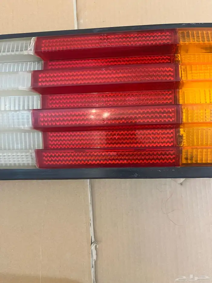 اسطب خلفي اصلي w126 2