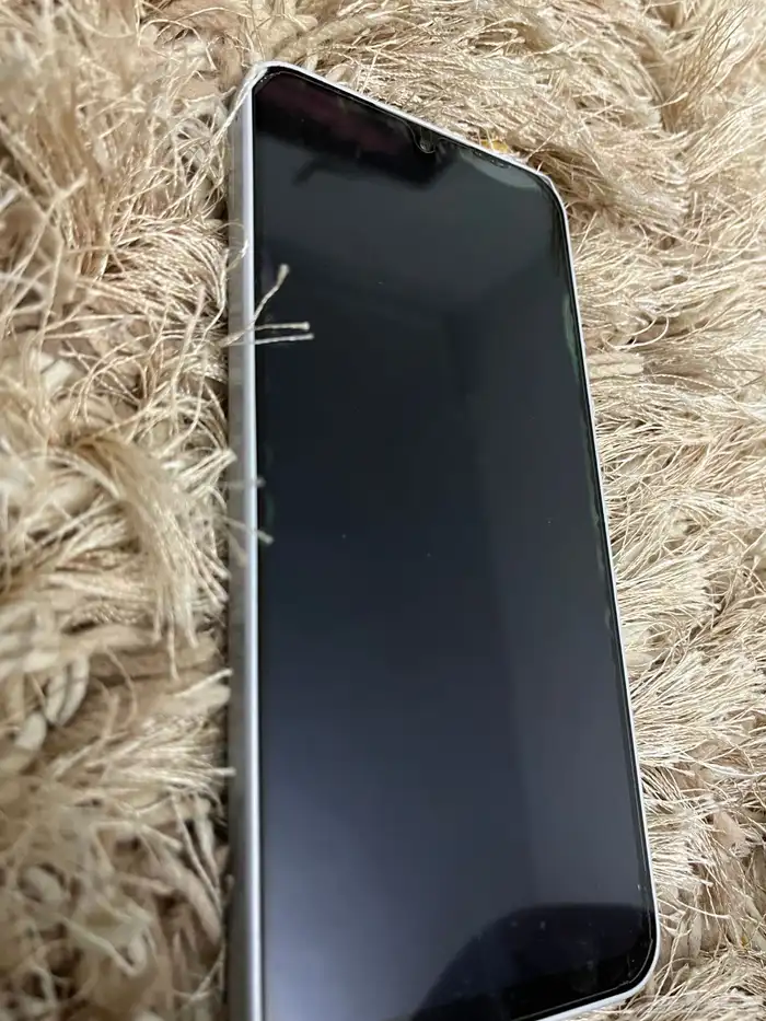 جوال سامسونج A16 سبب البيع تم شراء جوالي ثاني 1