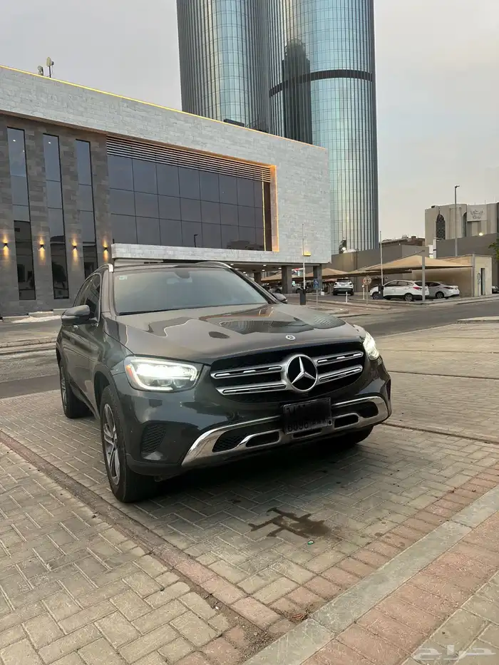 مرسيدس GLC300 1